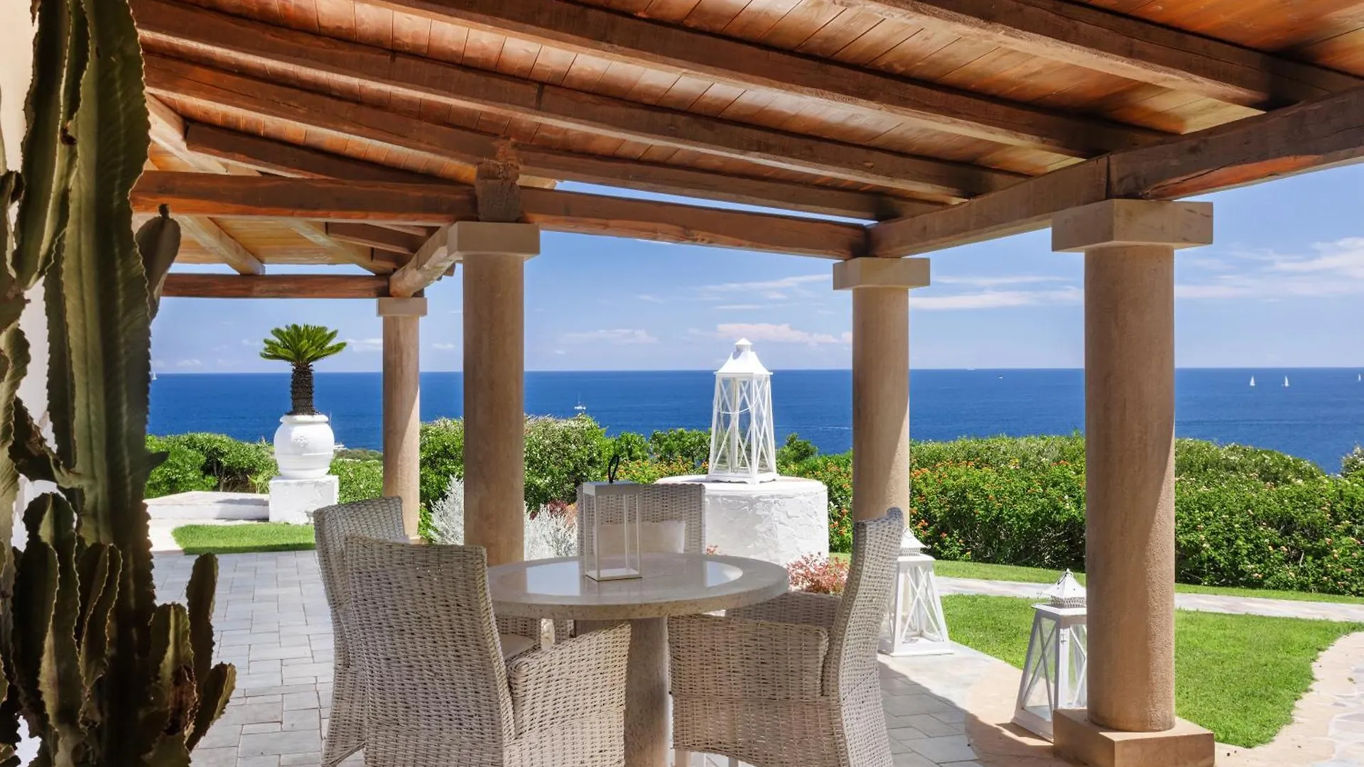 Villa Astra Fronte Mare - Porto Cervo