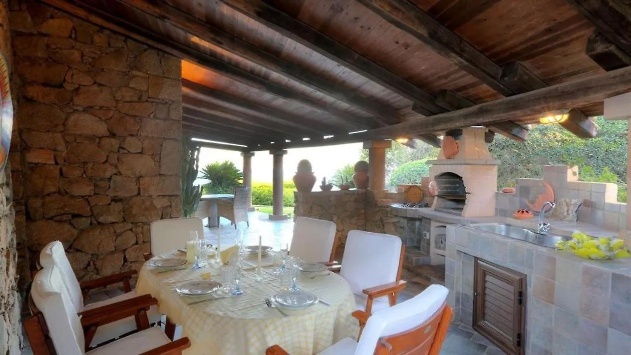Villa Astra Fronte Mare - Porto Cervo Italië